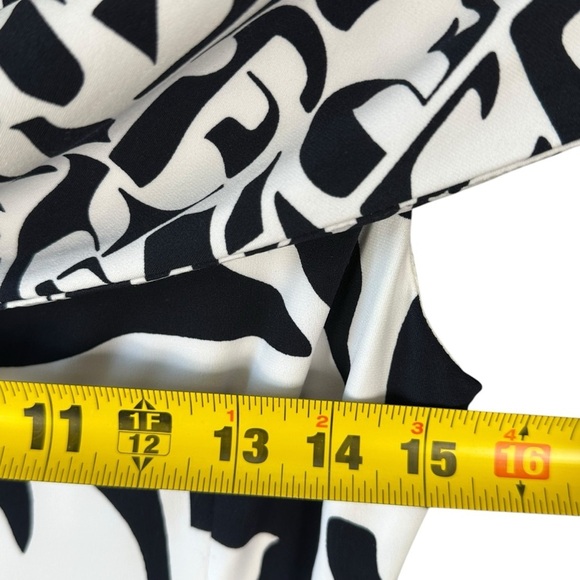 Joseph Ribkoff  dress black-white Off-shoulder silhouette pattern Sz 6 - Picture 11 of 13